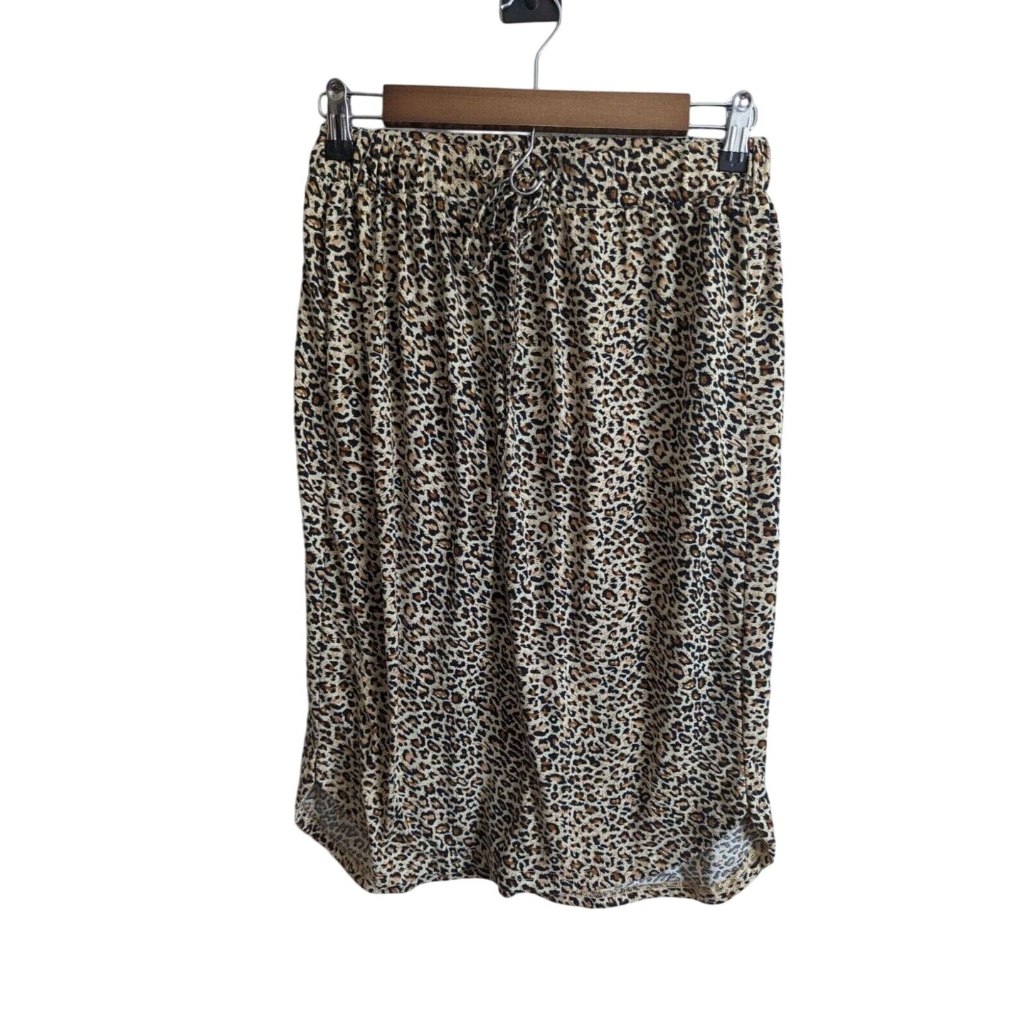 Tickled Teal Womens Sz M Knee Length Jersey Knit Shirt Cheetah Leopard