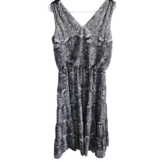 Perceptions Womens Sz 10P Petite Midi Dress Black White Print Sleeveless