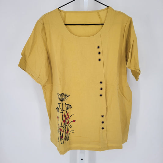 Womens Sz L Mustard Yellow Short Sleeve Blouse Embroidered Flowers