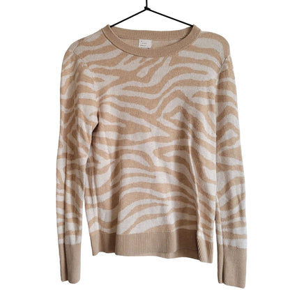 A New Day Womens Sz M Crew Neck Sweater Beige Zebra Animal Print