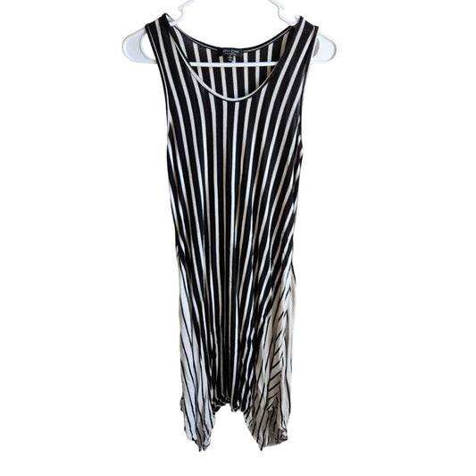 Love Ryan LA Sz M Handkerchief Hem Maxi Dress Black White Vertical Stripes