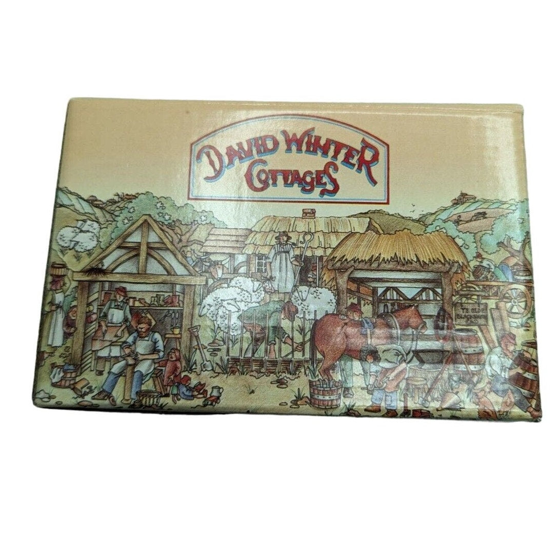 David Winter Cottages Berkshire Milking Byre 1992 The Shires Collection