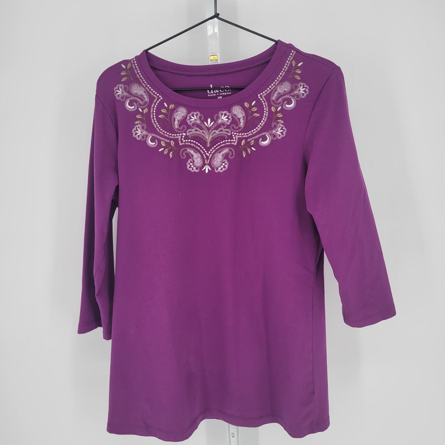 Denim & Company Womens Sz XS Tunic Length Long Sleeve Top Purple Embroidered