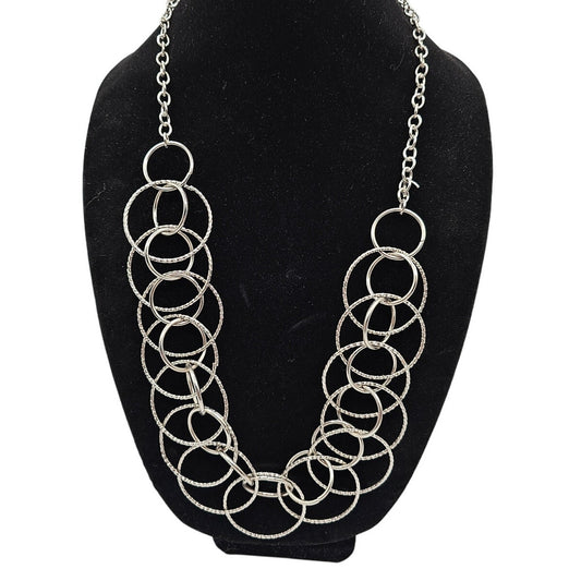 Vintage 1990s Silver Tone Large Circle Chain Necklace