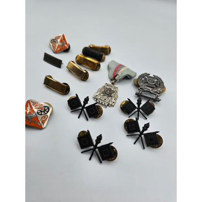 LOT OF US MILITARY INSIGNIA MEDAL AWARD LOT ROA RESERVE OFFICERS CADET