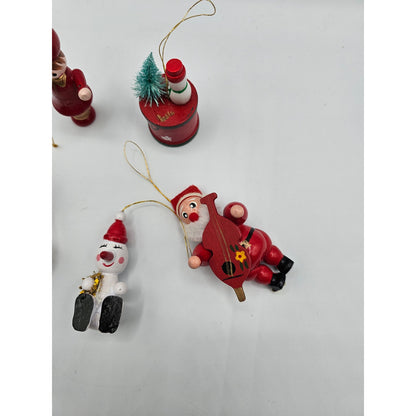 Lot of 5 Vintage Hand Painted Wooden Christas Ornaments Hot Air Balloon Santa