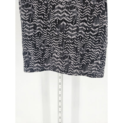 Nollie Womens Sz M 3/4 Sleeve Mini Dress Black Gray Feather Print Fitted