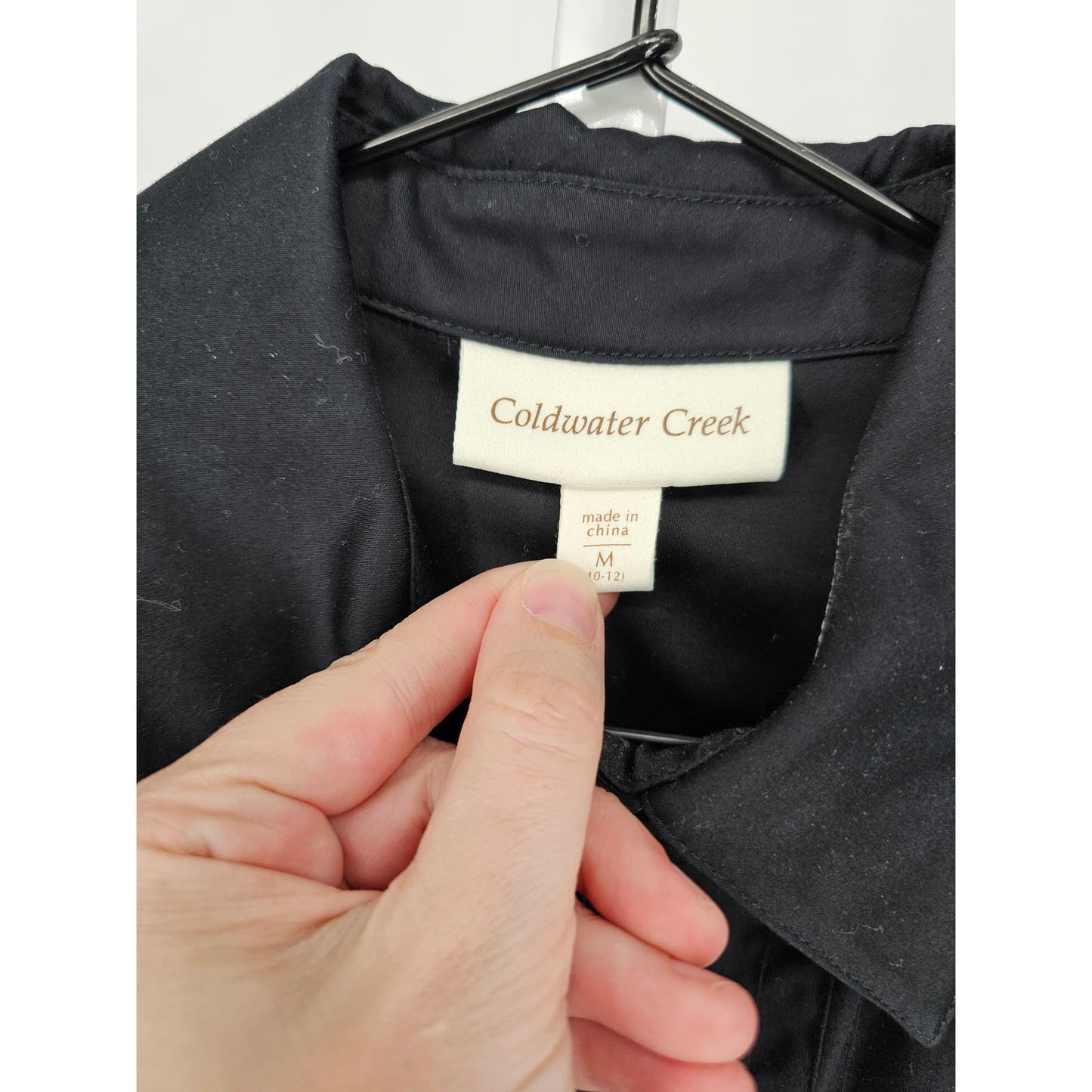 Coldwater Creek Womens M Long Sleeve Button Up Dress Shirt Solid Black Pleated