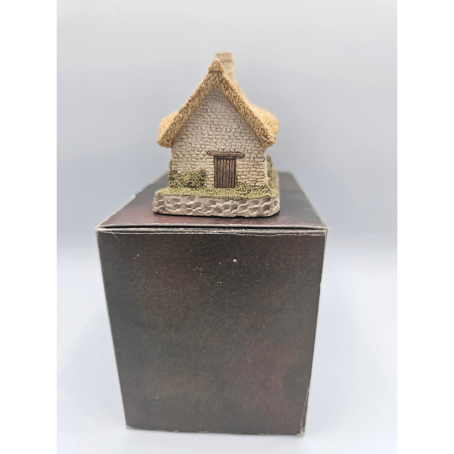 David Winter Cottage The Dower House 1982 Certificate Of Authenticity