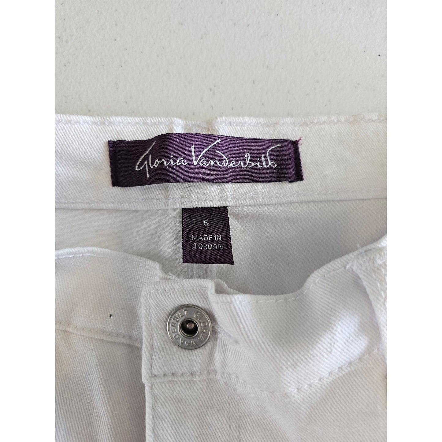 Gloria Vanderbilt Womens Sz 6 Amanda Fit Capri Length Jeans White