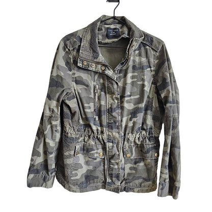 Love Tree Juniors Sz XL Zip Up Camo Print Safari Style jacket Green Camouflage