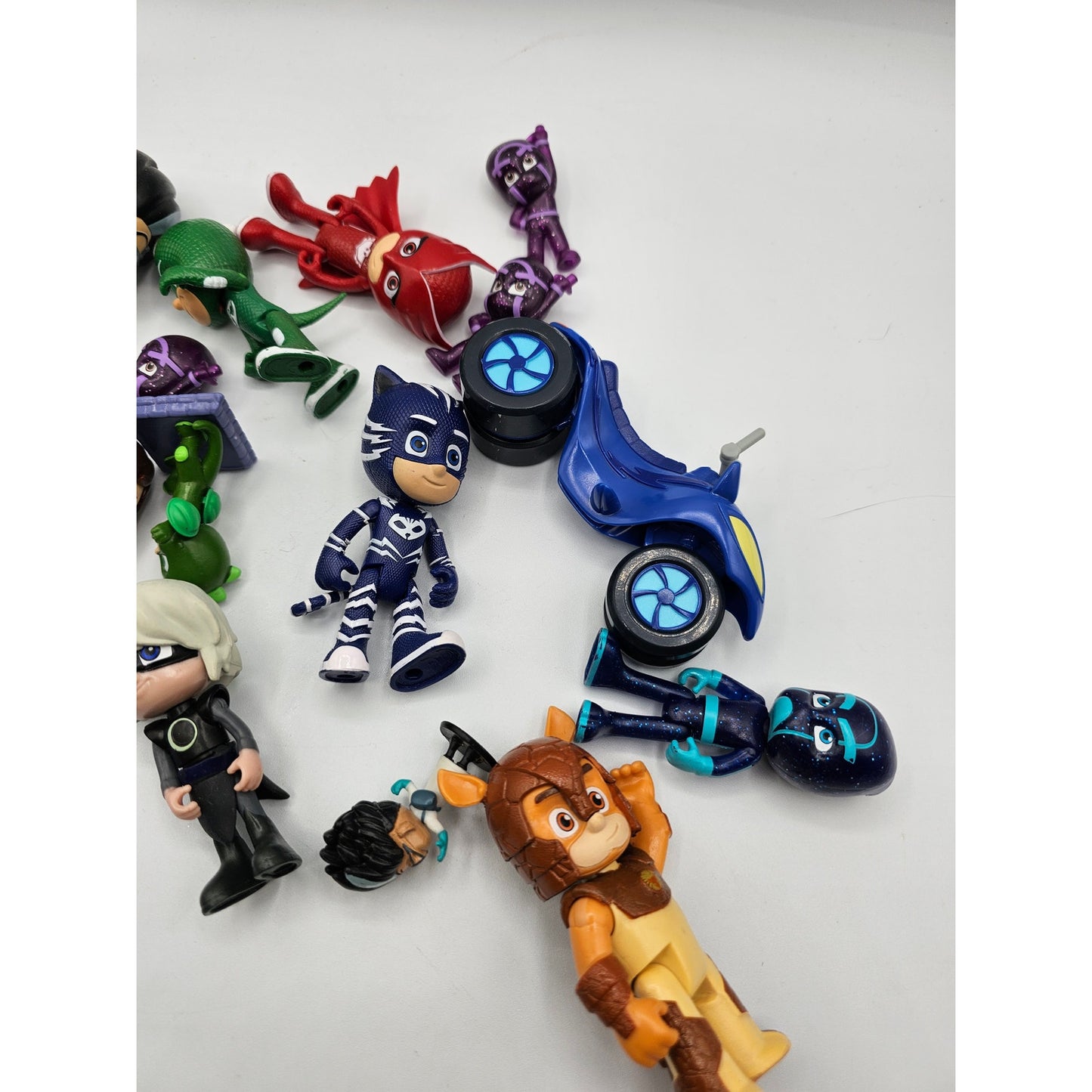 PJ Masks Figures PJ Catboy Gekko boy owlet Connor Lot of 15