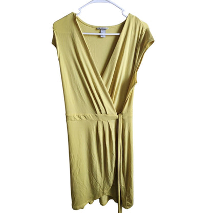 H&M Womens Sz L Light Yellow Wrap Style Dress Knee Length Short Sleeve