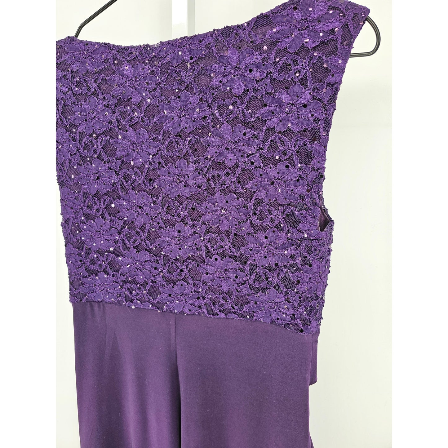 DB Womens Sz 8 Knee Length Formal Cocktail Dress Purple Lace Pleated
