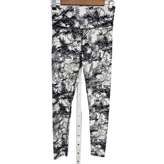 SO Juniors Sz S Hgh Waist Yoga Leggings Marbled Gray White Print