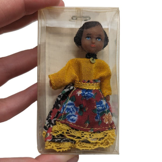 Oradea Christian art cooperative Handmade Native American Doll Vintage