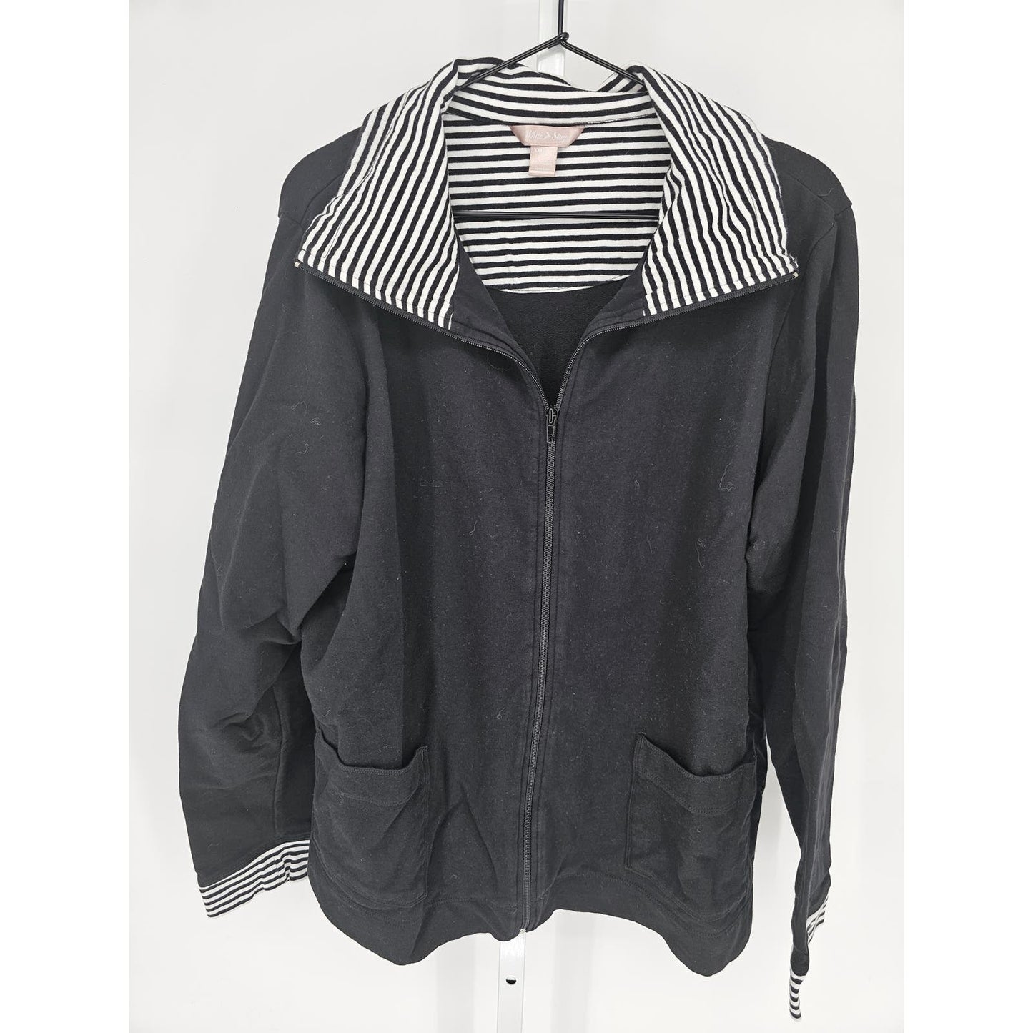 White Stag Womens Sz XXL Zip Up Cotton Jacket Black White Striped Trim