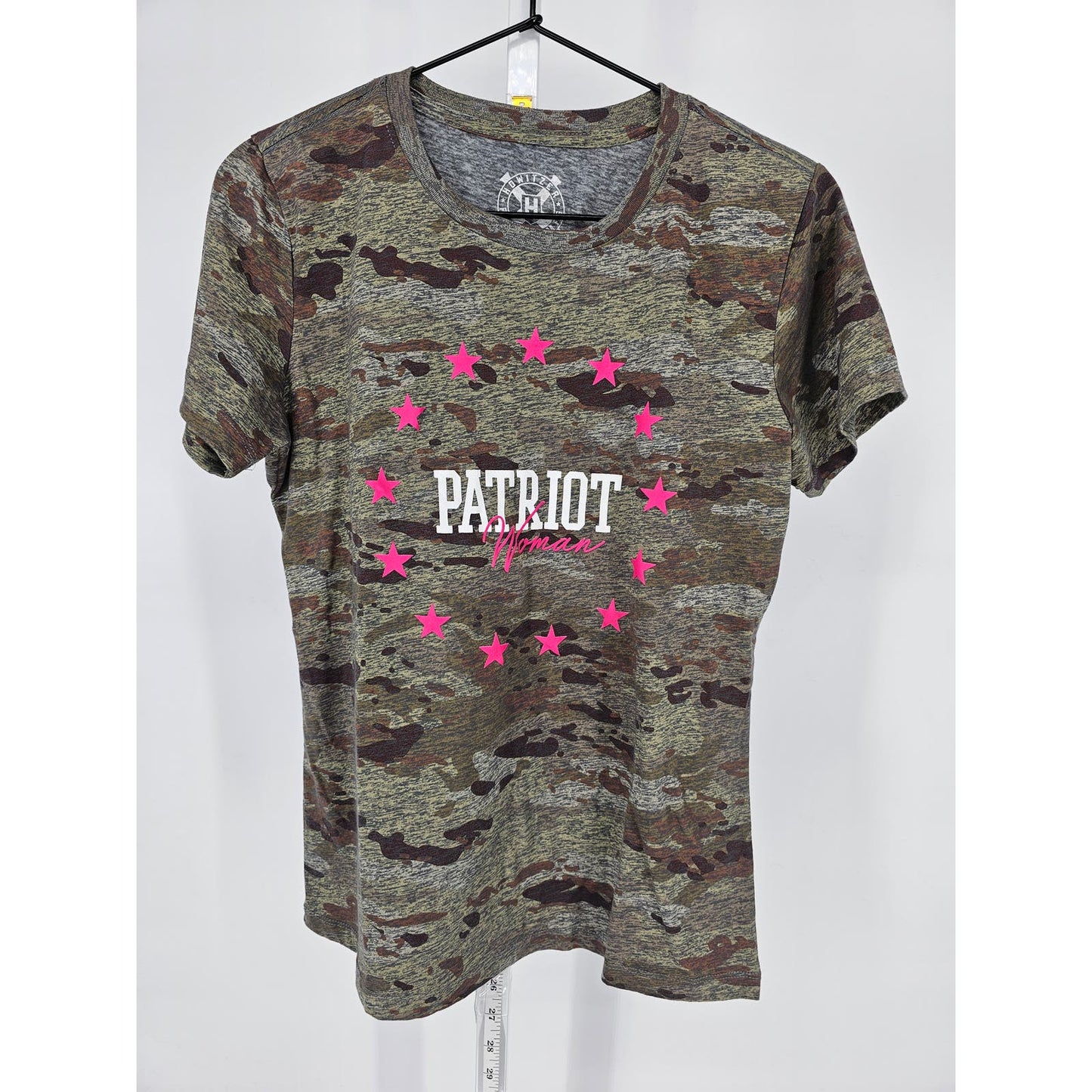 Howitzer Patriot Mfg Womens Sz M Short Sleeve T Shirt Camouflage Camo Pink