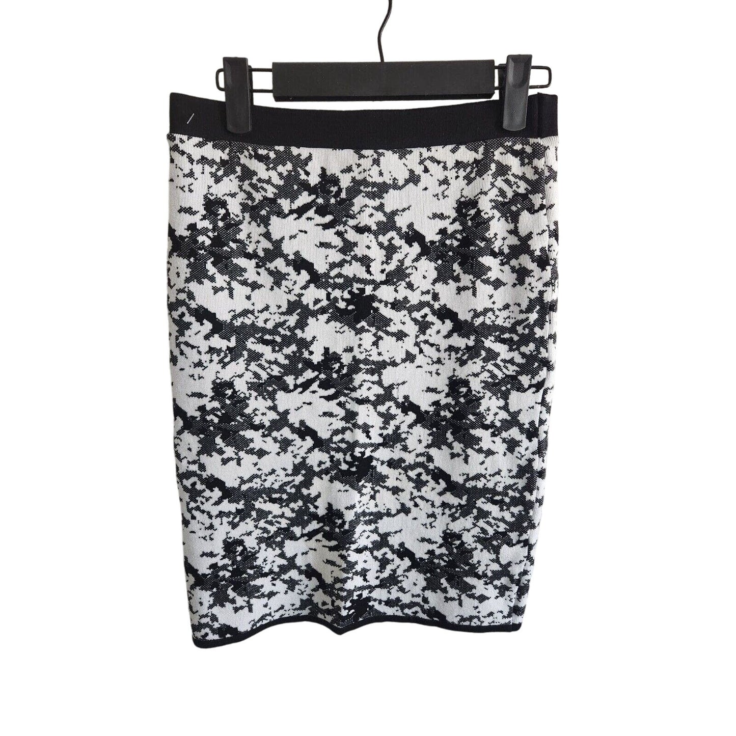 Forever 21 Womens Sz M Knee Length Pencil Skirt Black White Marble Knit