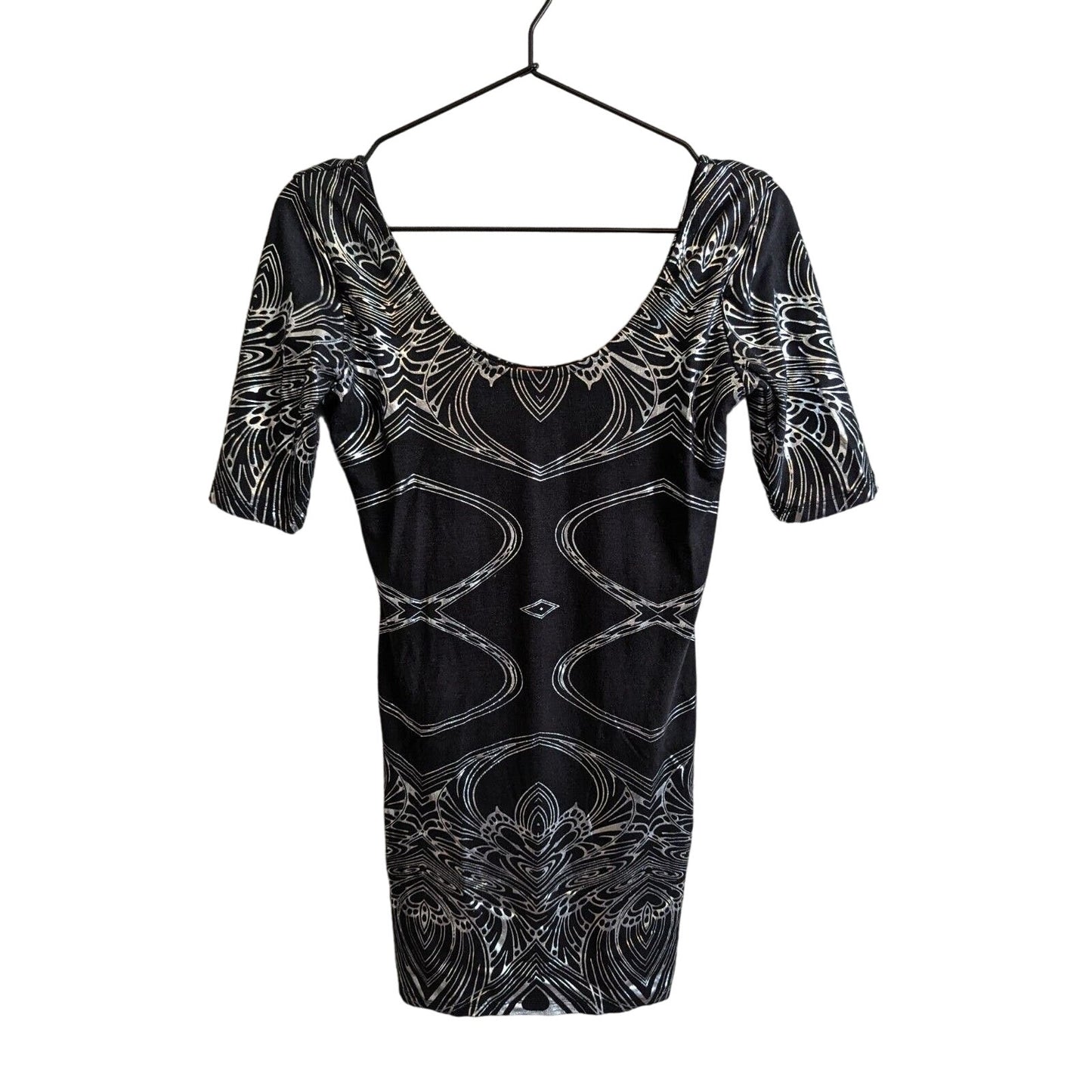 Poof Womens Sz M Mini Cocktail Dress Short Sleeve Black and White Print