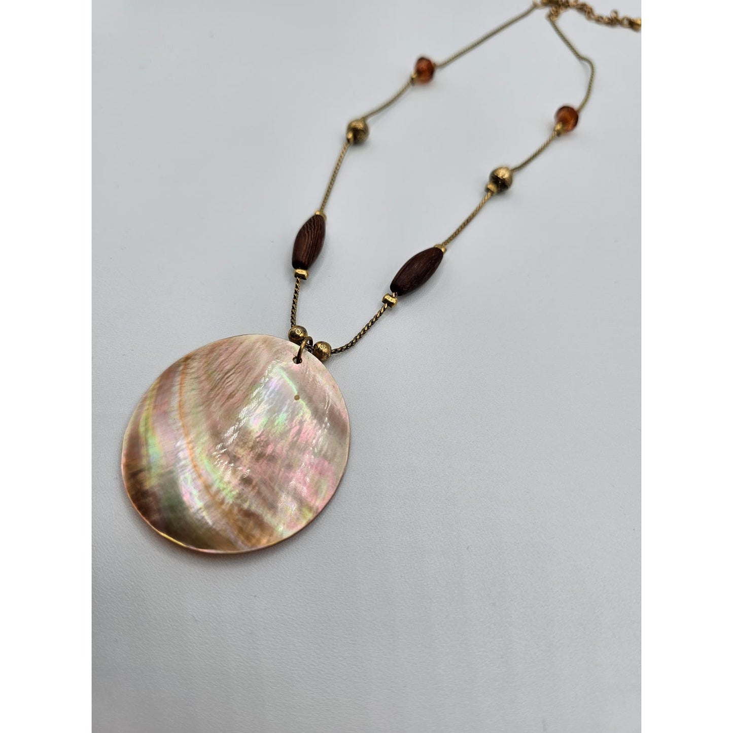 Vintage Mother of Pearl Single Strand Pendant Necklace Rope Style