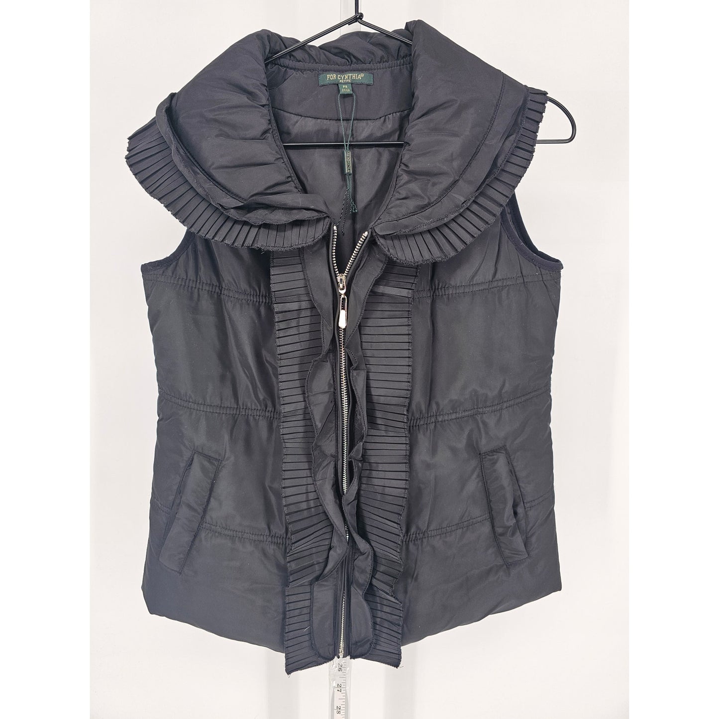 For Cynthia Womens Sz PS Petite Black Zip Up Puffer Vest Pleated