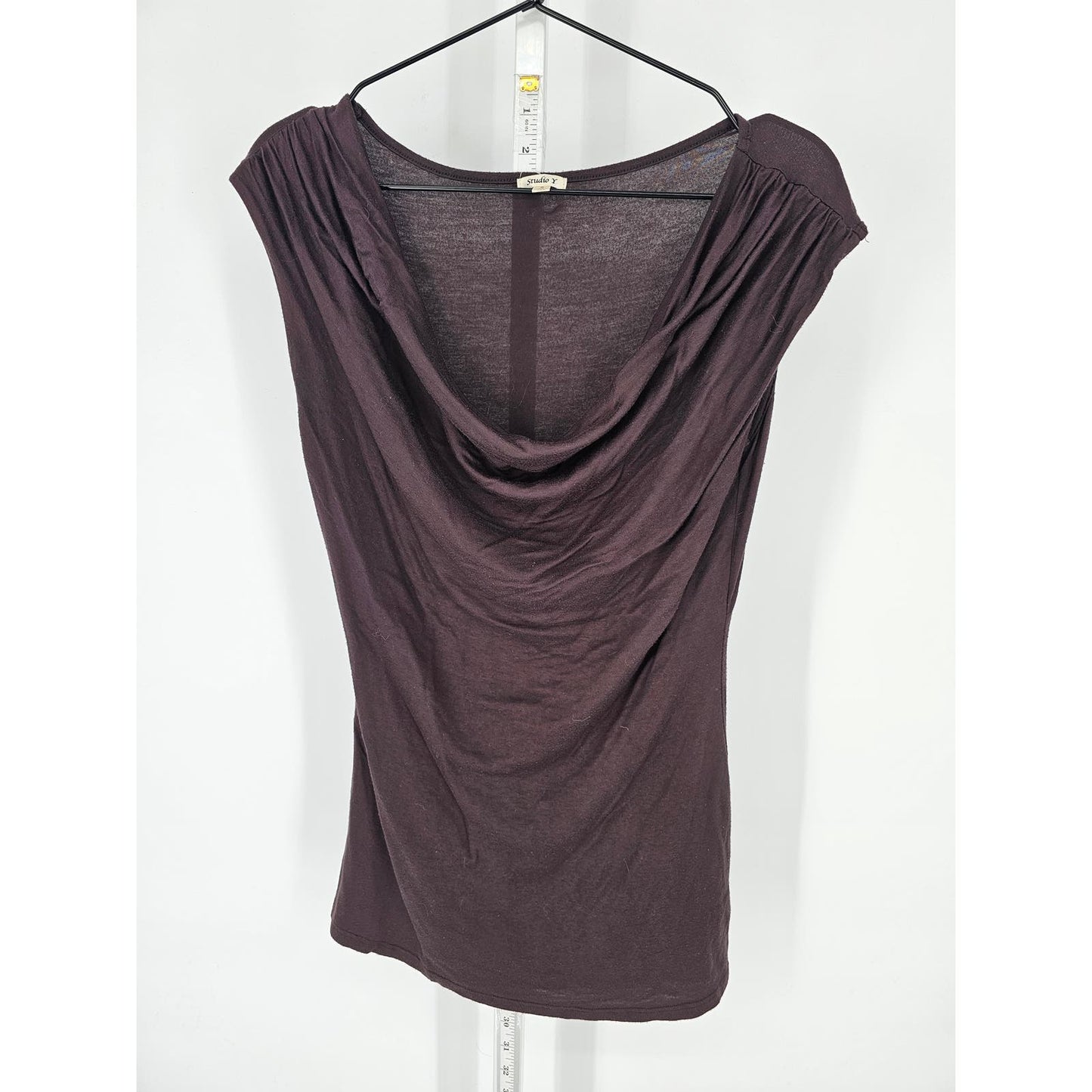 Studio Y Womens Sz S Scoop NEck Sleeveless Blouse Dark Brown