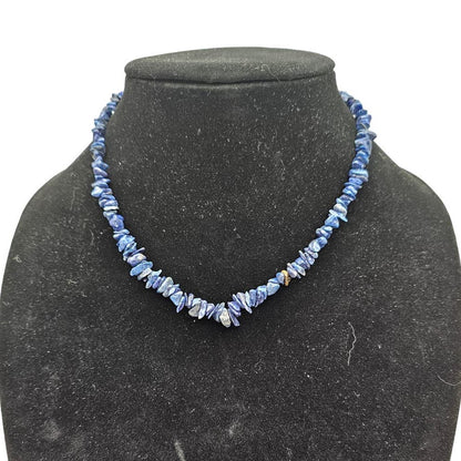 Vintage 1990s Single Strand Chip Stone Necklace Blue Gray