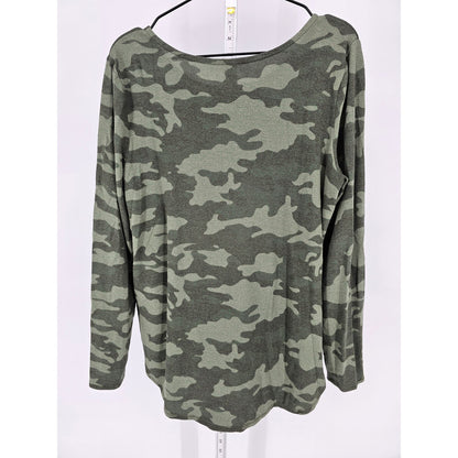 Old Navy Womens Sz L Long Sleeve Top Camo Camouflage Print Green