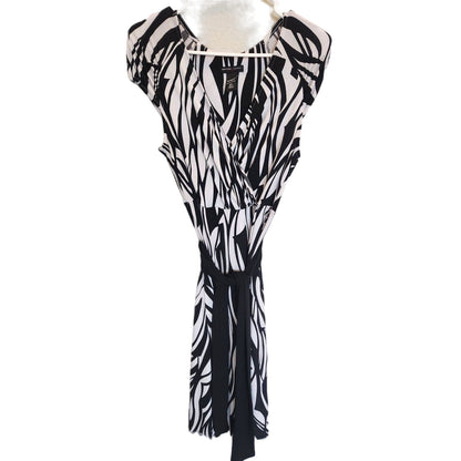 New York & Company Womens Sz XS Midi Dress Zebra Print Belted