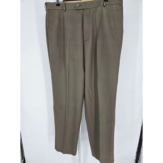 Dockers Mens Sz 36x34 D4 Relaxed Fit Flat Front Dress Pants Brown Taupe