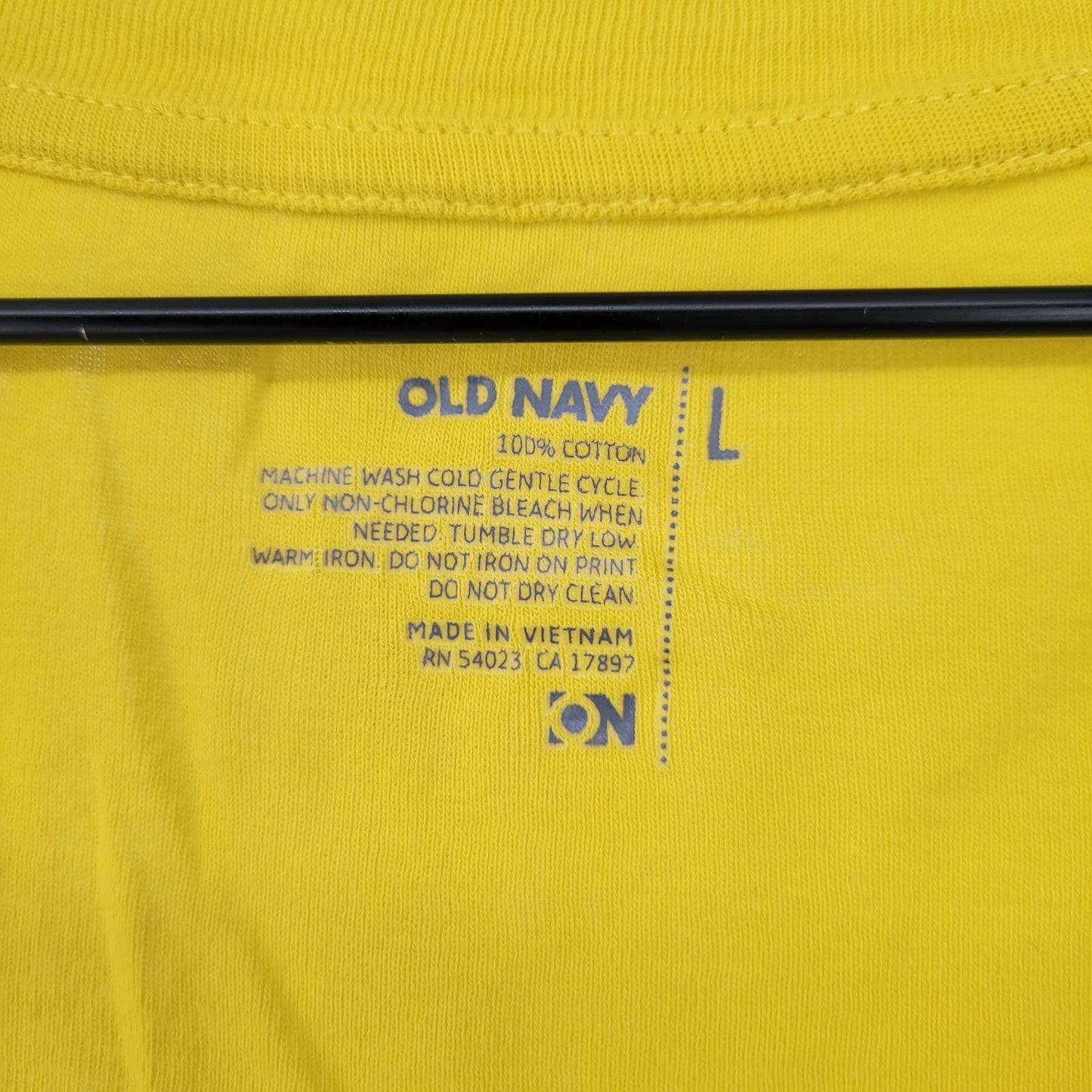 Old Navy Womens Sz L Long Sleeve Scoop Neck T Shirt Bright Yellow 100% Cotton