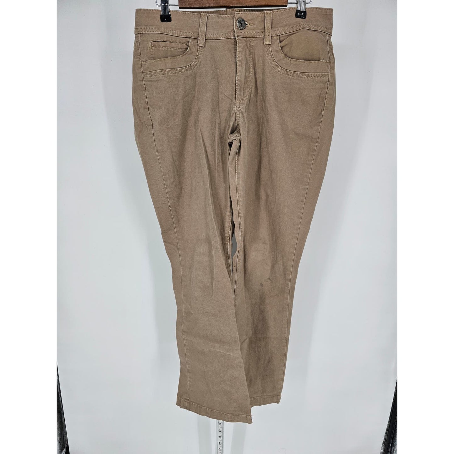 Riders by Lee Womens Sz 12 Bootcut Khaki Pants Beige Flap Pockets