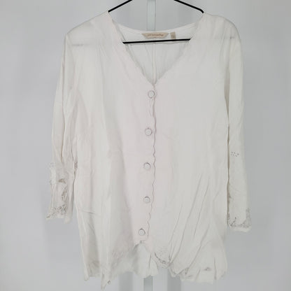 Soft Surroundings Womens Sz L Button Up Long Sleeve Blouse White Lace Cuffs