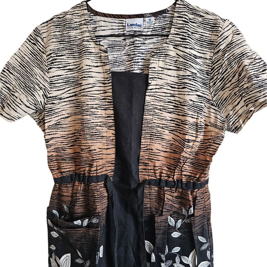 Landau Womens Sz M Short sleeve Scrub Top Zebra Animal Print Safari