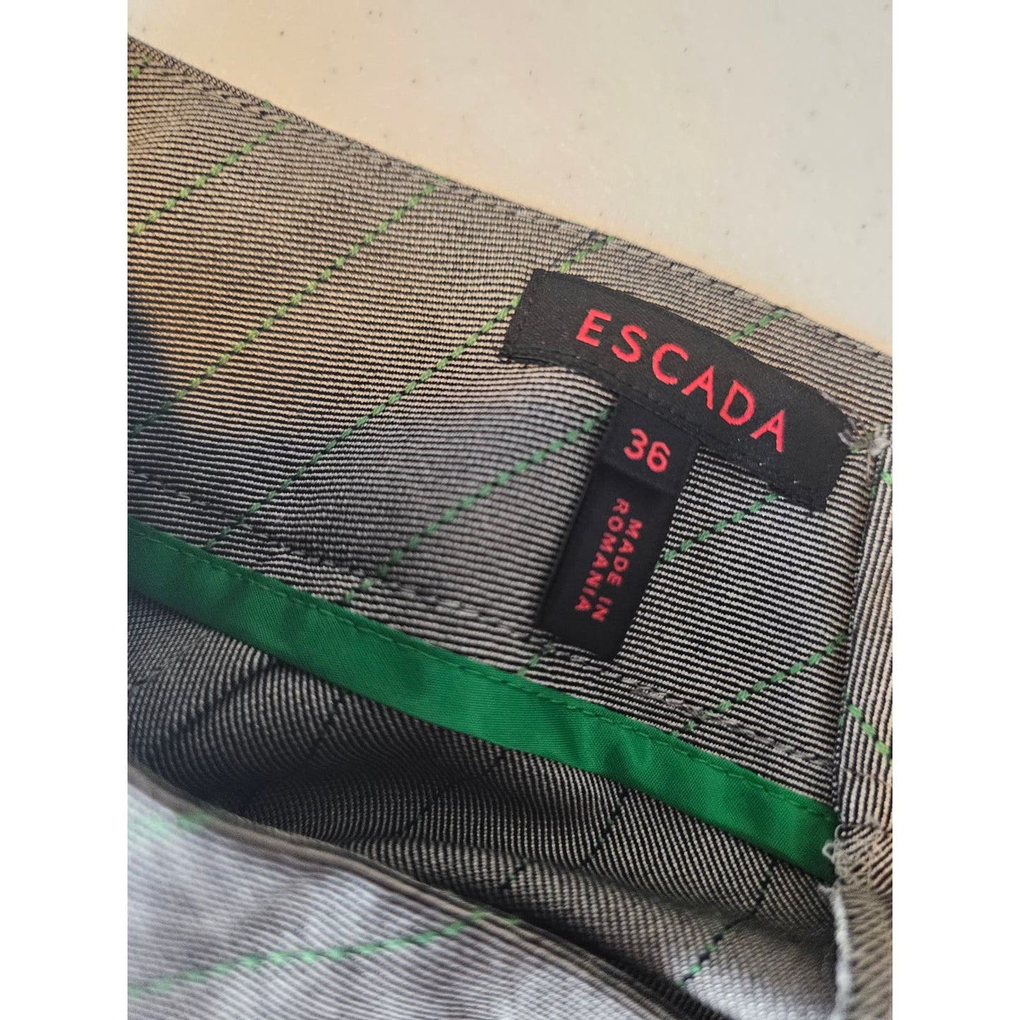 Escada Womens Sz 36 Wool Silk Blend Gray Green Pinstripe Career Pants