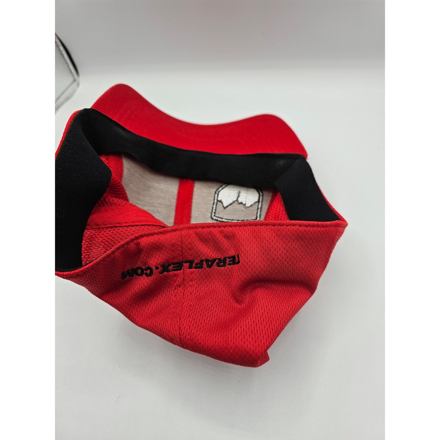 Teraflex Premium Fitted Baseball Hat Cap Black and Red