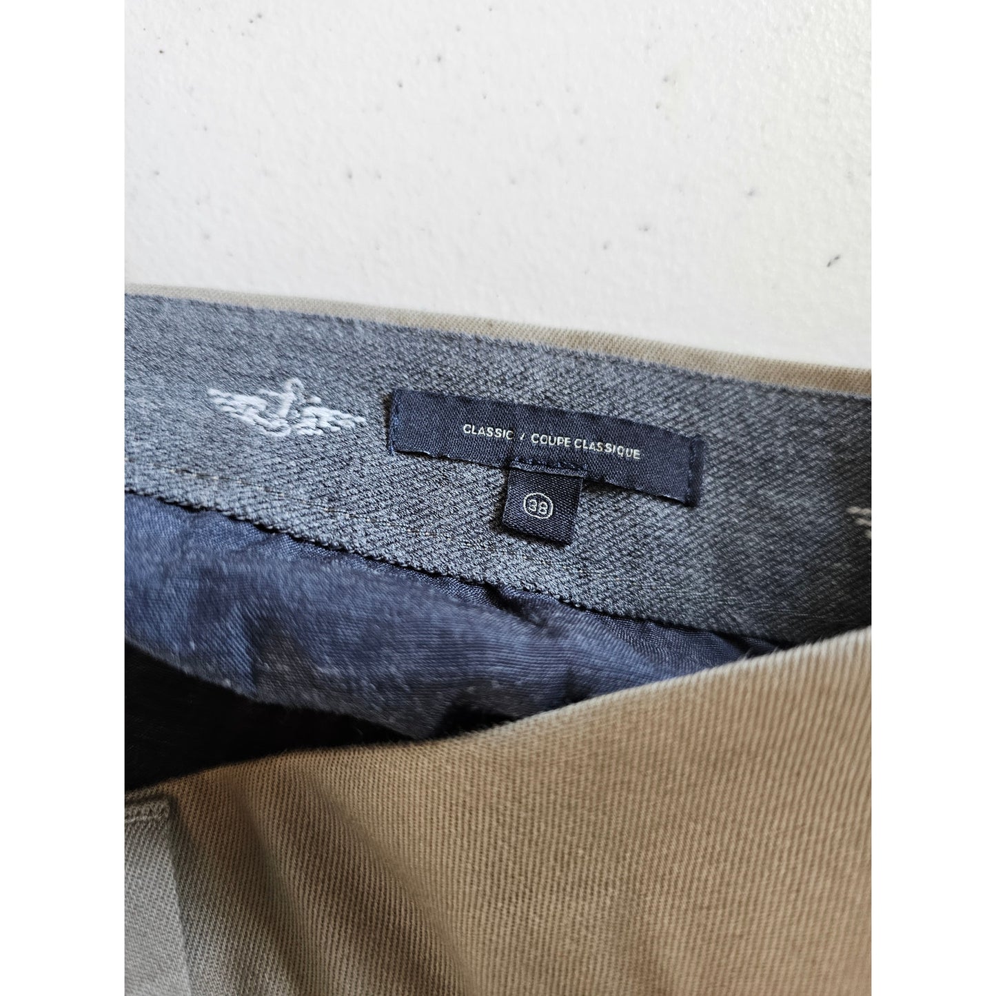 Dockers Classic Fit Mens Sz 38x30 Flat Front Chino Dress Pants Tan Beige