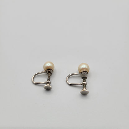 Vintage 1960s Classic Clip On Screw On Earrings Round Pearl Studded