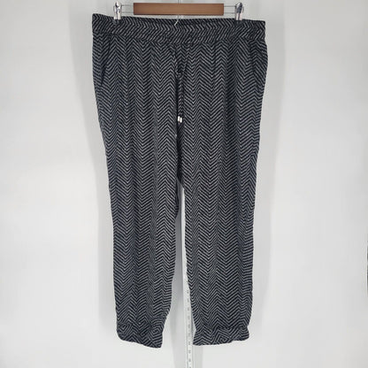 Old Navy Womens Sz L Pull On Jogger Pants Black Gray Herringbone Elastic Waist