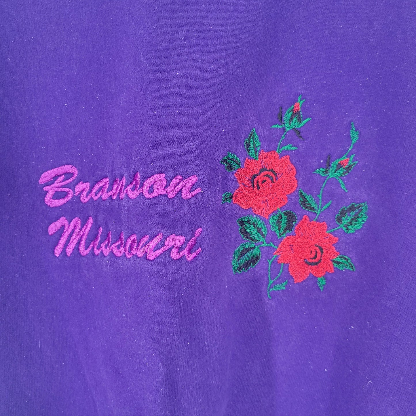 Vtg 1990s Gildan Womens Sz S Branson Missouri Embroidered Sweatshirt Purple