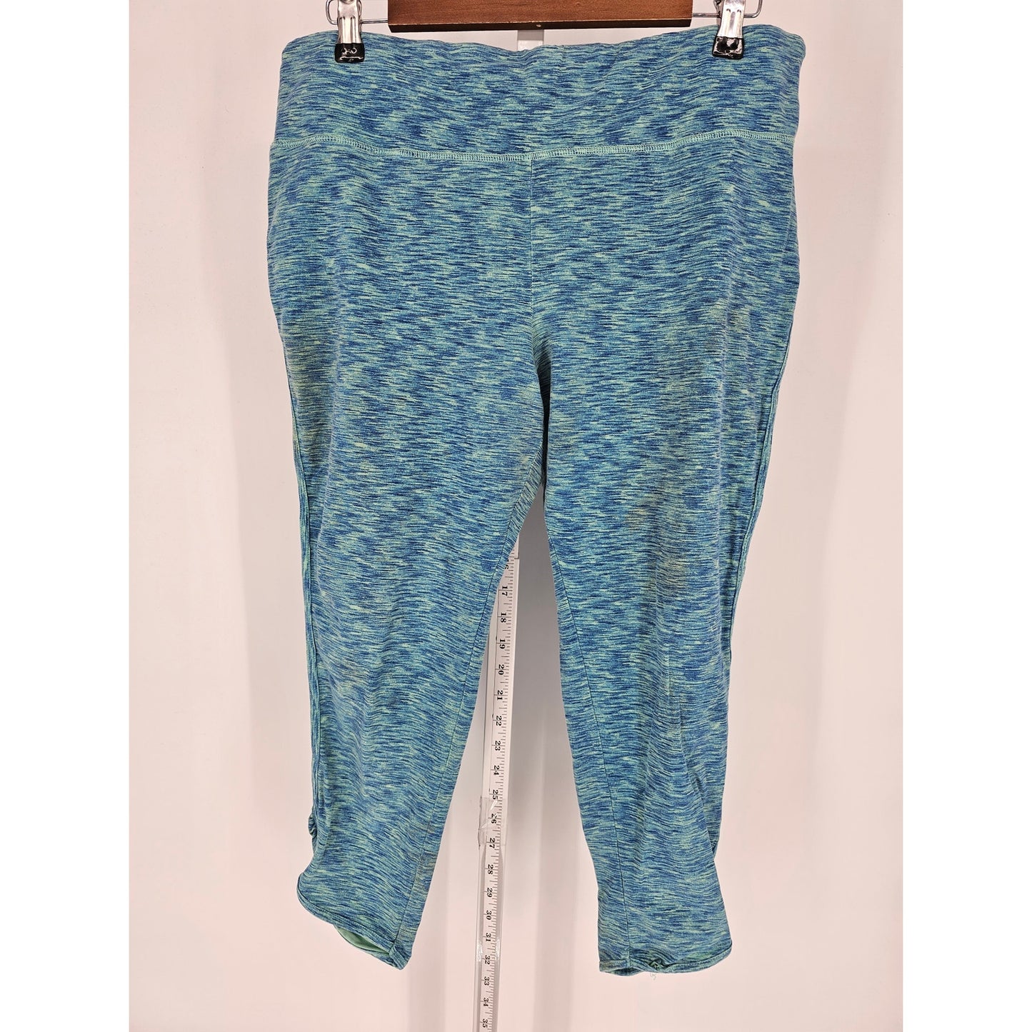 Mossimo Supply Womens Sz XXL Cropped Compression Leggings Light Blue Spacedye