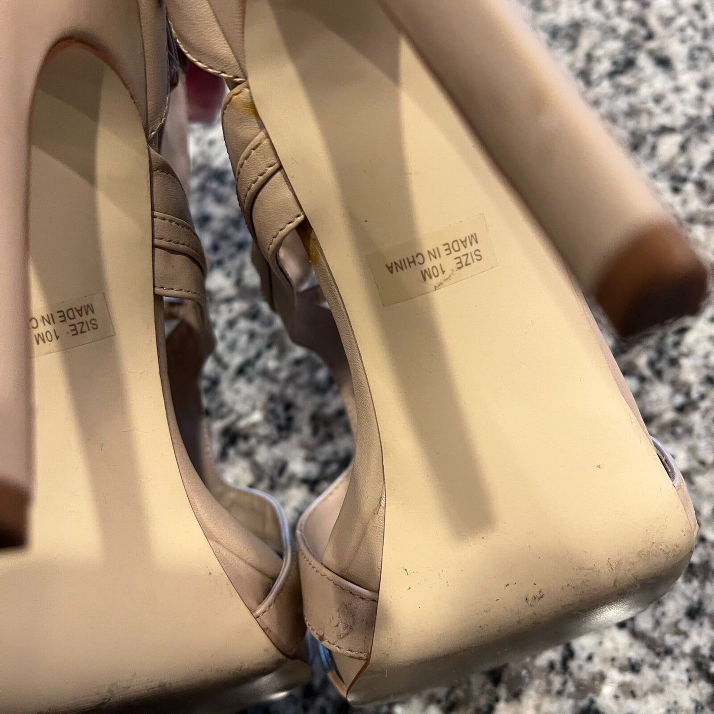 Penny Loves Kenny Womens Sz 10 High Heels Beige Strappy