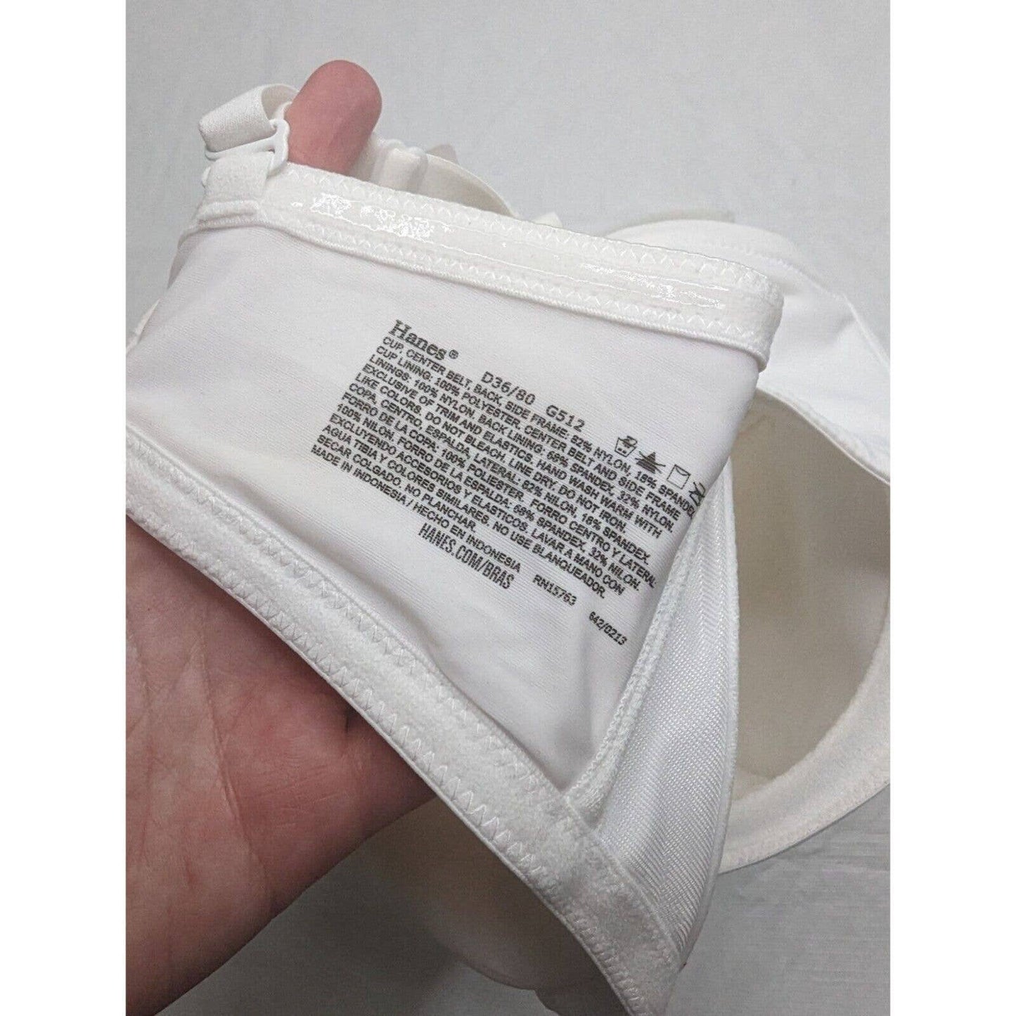 Hanes Womens Sz 36D White Convertible Strap T Shirt Bra NEW