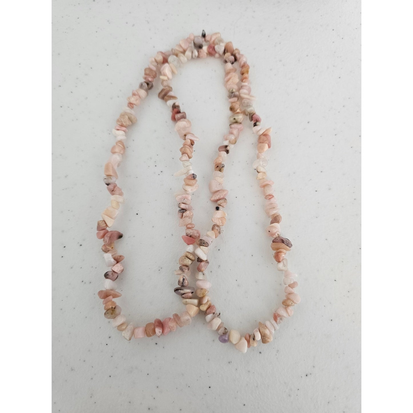 Vintage Single Strand Chip Stone Becklace Light Pink Tones