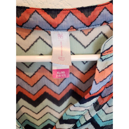 No Boundaries Juniors Sz XL Rainbow Chevron Print Sleeveless Blouse
