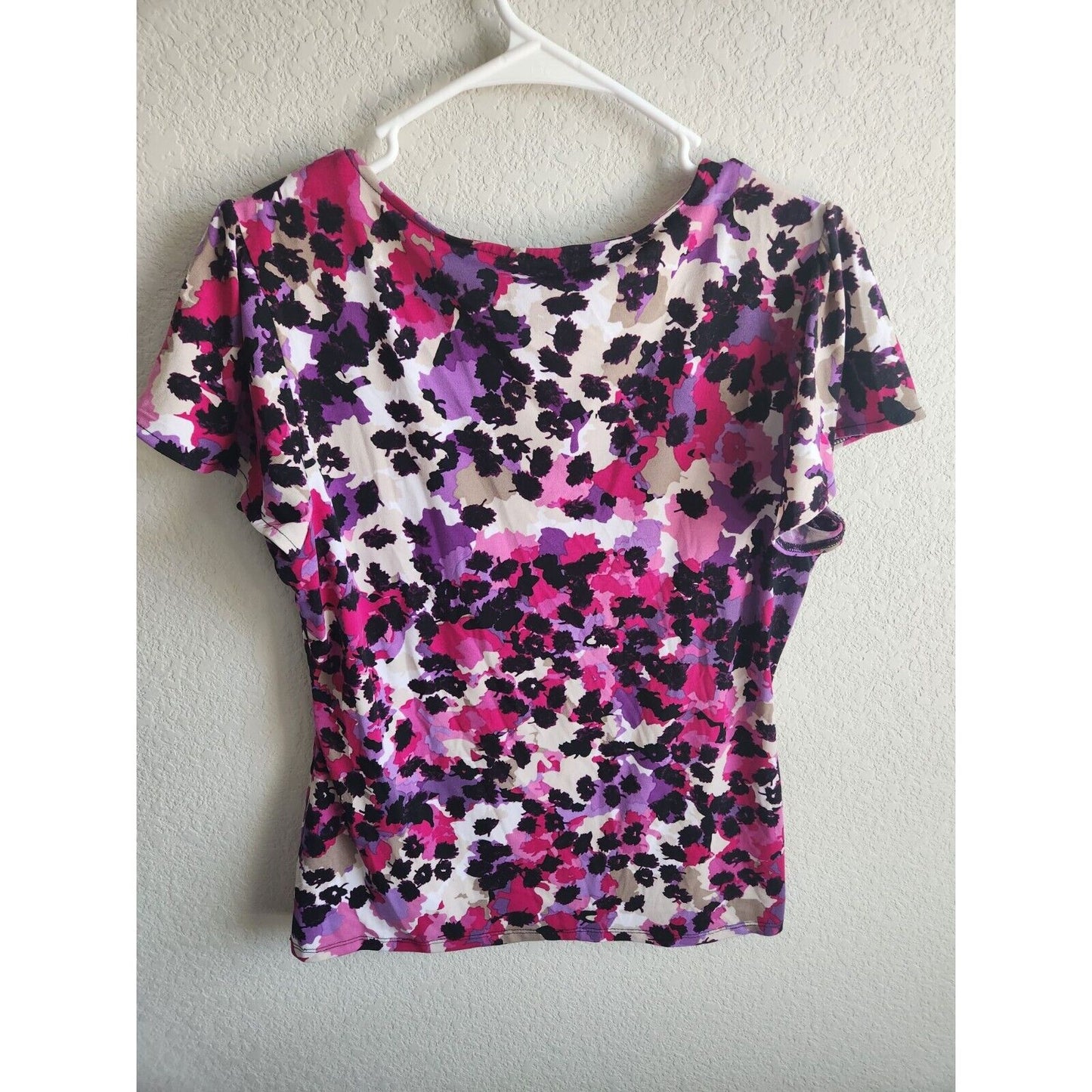 East 5th Womens Sz M Short Sleeve Blouse Pink Purple Abstract Print