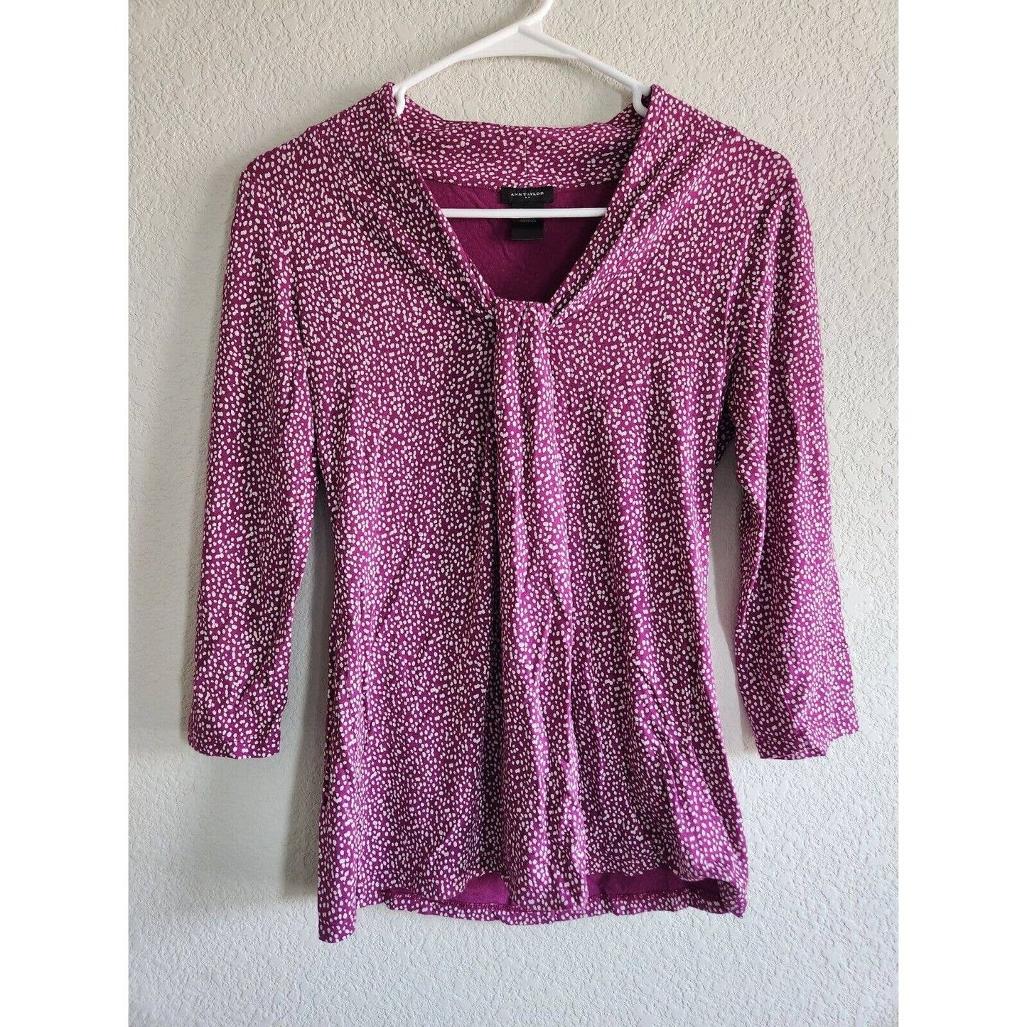 Ann Taylor Womens Sz S Long Sleeve Blouse Purple and White Dots