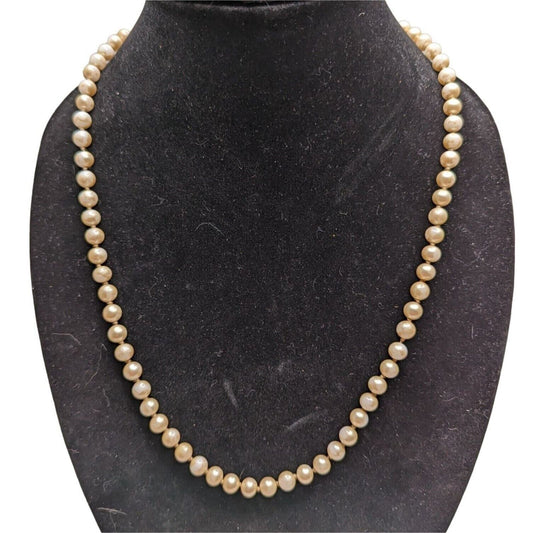 Vintage Mid Century Womens Champagne Colored Faux Pearl Strand Necklace