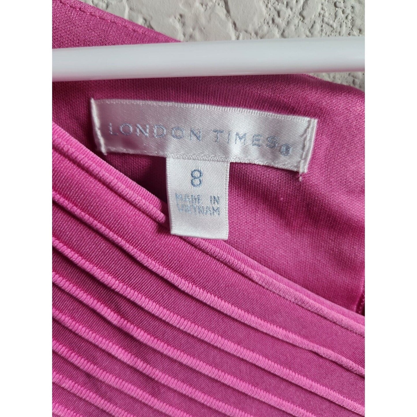 London Times Womens Sz 8 Knee Length Bodycon Dress Bright Pink Bandage Style